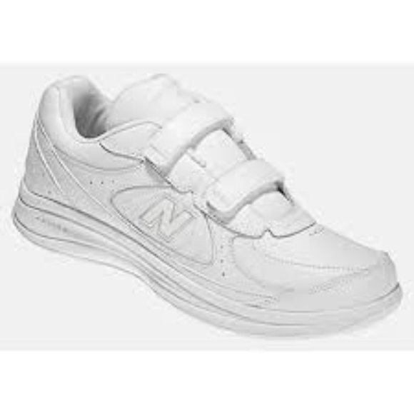 New Balance Shoes - NWT New Balance 577 Leather Walking Shoe 6.5 2E